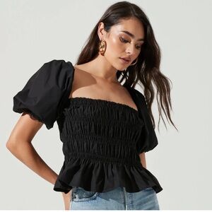 ASTR the lable puff sleeve top